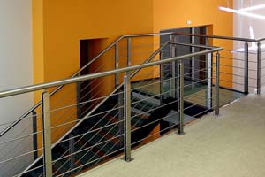 Stainless steel balustrade with wire rope infills